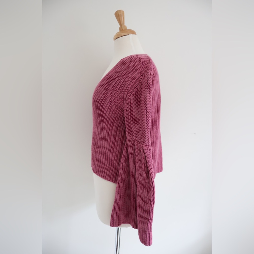 Free People Cropped Flare Arm Pink Damsel Knit Sweater Small - Picture 6 of 7